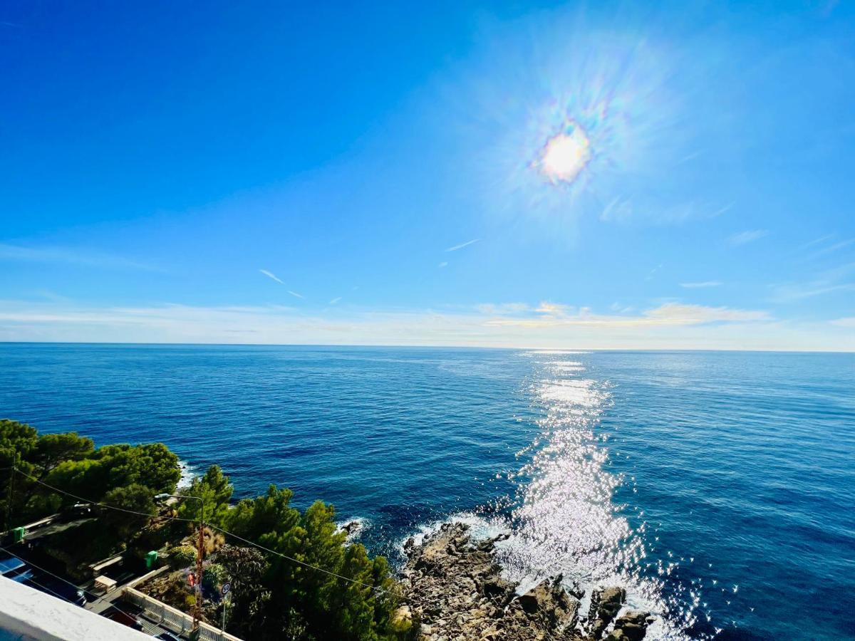Suite Sunset 18 - Fronte Mare سانريمو المظهر الخارجي الصورة