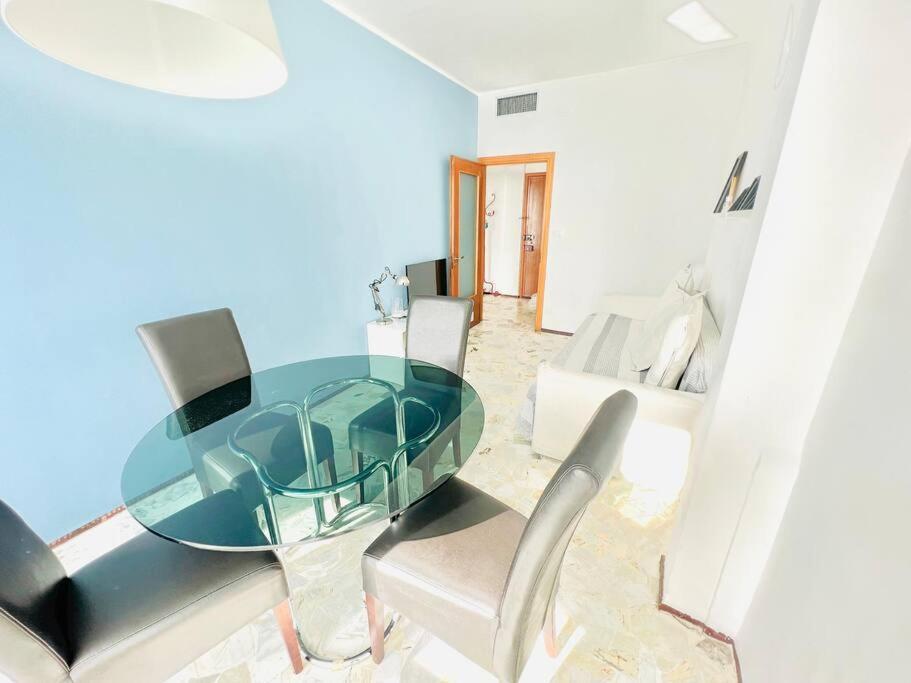 Suite Sunset 18 - Fronte Mare سانريمو المظهر الخارجي الصورة