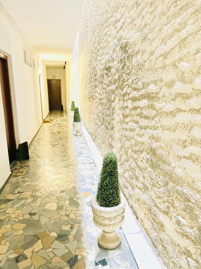 Suite Sunset 18 - Fronte Mare سانريمو المظهر الخارجي الصورة